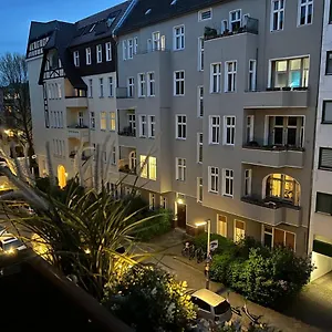 Apartment Cozy Modern With Small Balcony In The Heart Of, Berlin